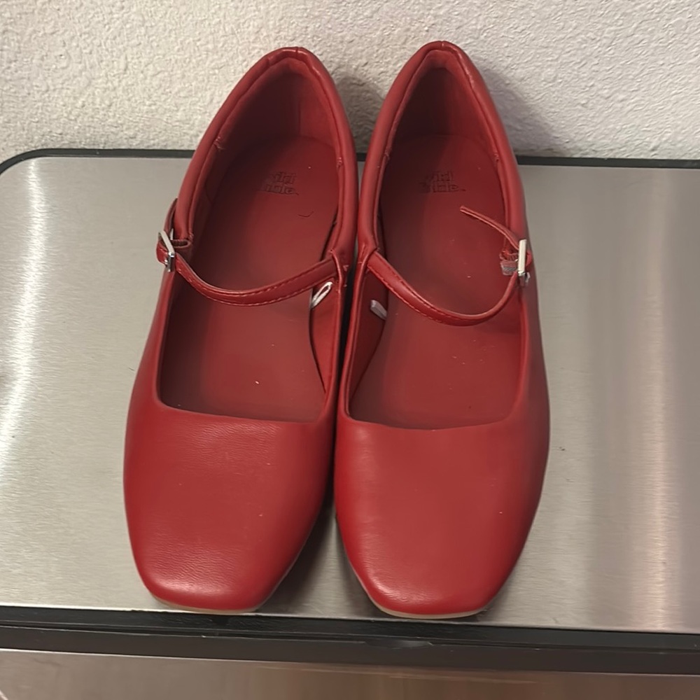 Classic Red Square Toe Mary Jane Flats